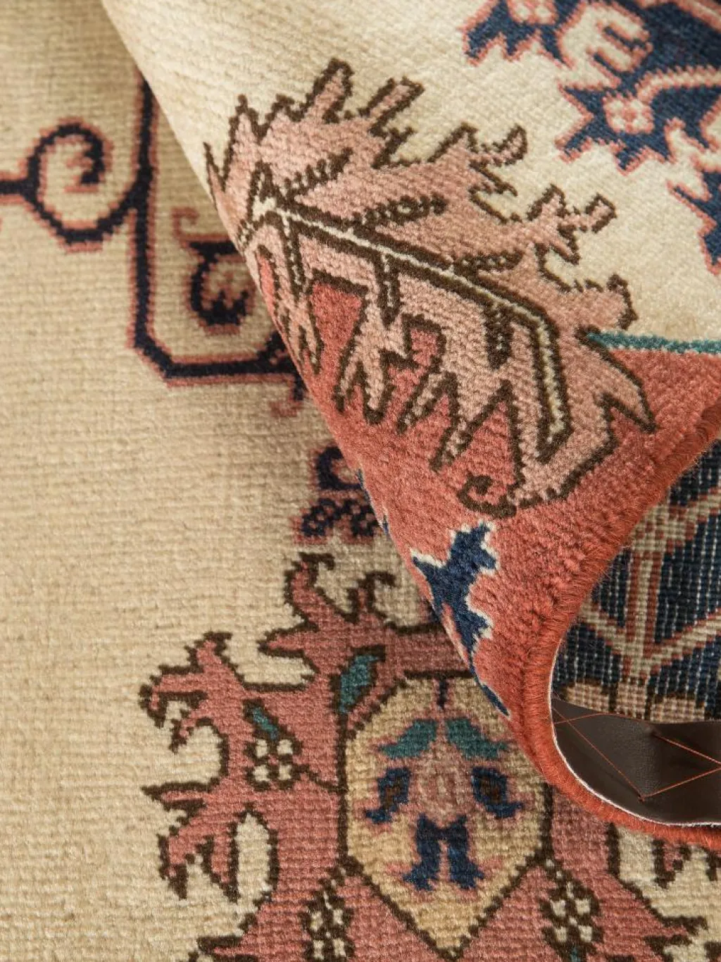 Ardebil|Kibek Discount