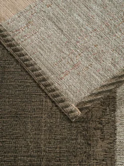 Beverston|Kibek Clearance