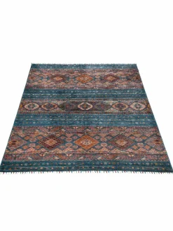 Chobi Schal|Kibek Hot