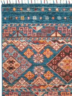 Chobi Schal|Kibek Hot