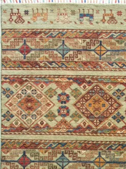 Chobi Schal|Kibek Hot