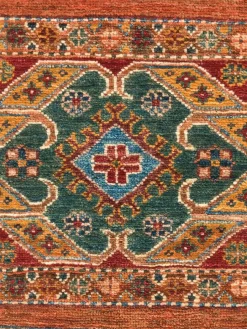 Chobi Schal|Kibek Hot