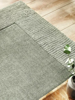 Comino|Kibek Clearance