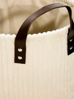 Cordula|Kibek Online