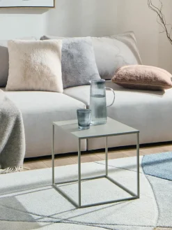 Dark Table|Kibek Best