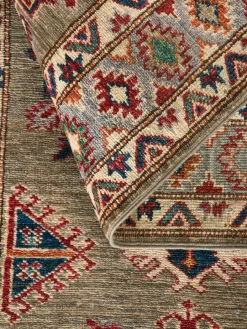 Kazak Ghazni|Kibek New