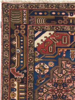 Koliai Hamadan|Kibek Hot