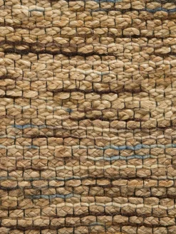 Laelia|Kibek Clearance