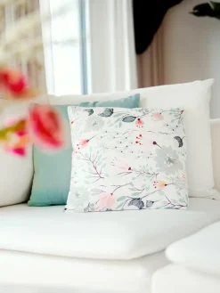 Lellani|Kibek Online