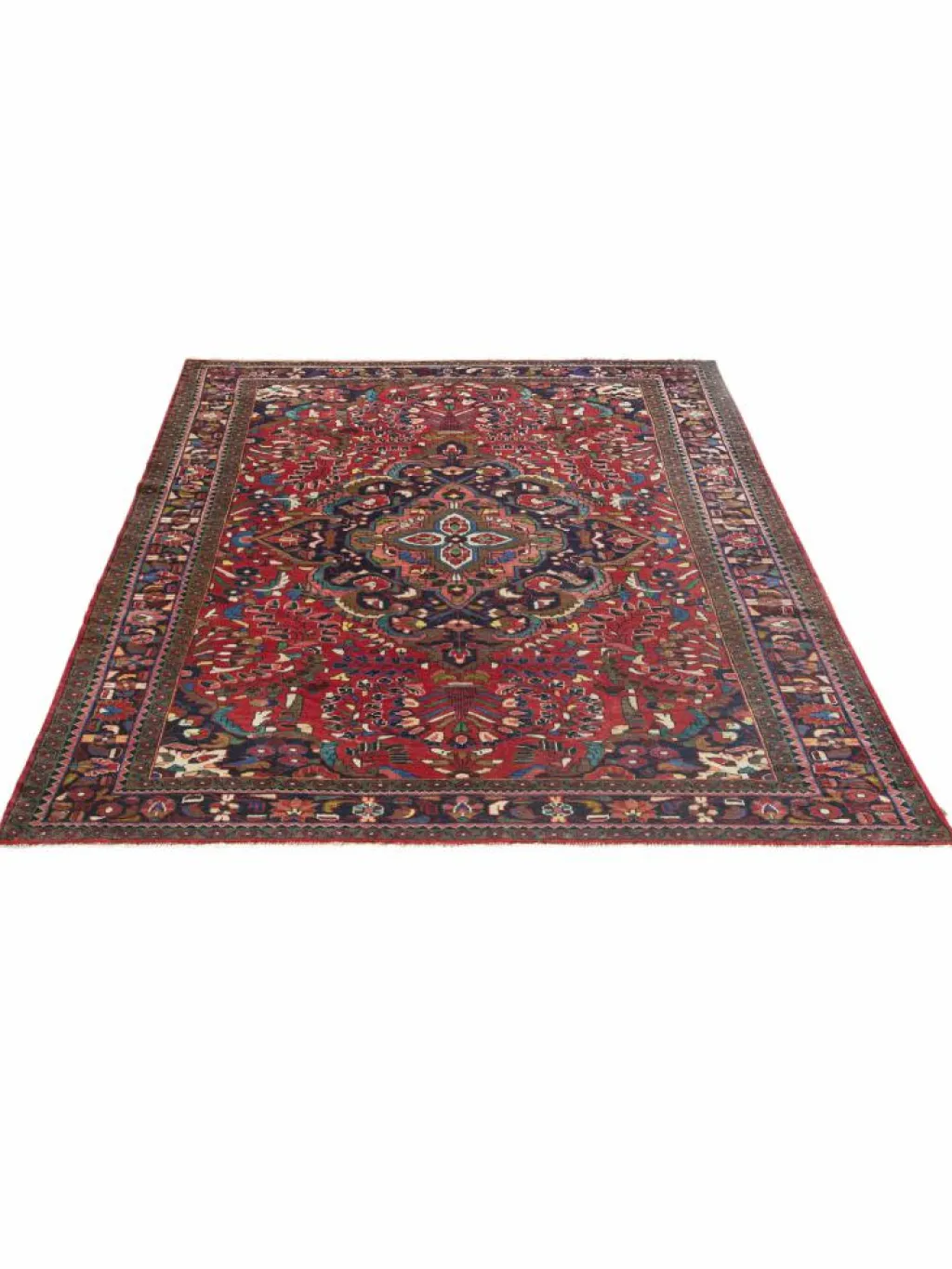 Lilian Hamadan|Kibek Online