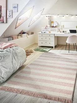 Linnea|Kibek Clearance