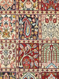 Moud Felder|Kibek Hot