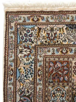 Moud Felder|Kibek Hot