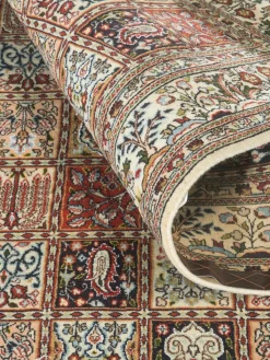 Moud Felder|Kibek Hot