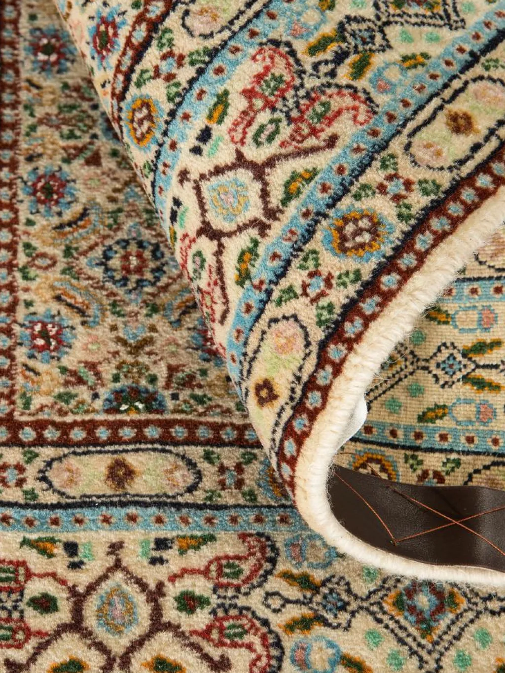 Moud Mahi|Kibek Discount