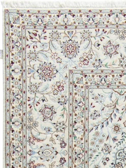 Nain 6 Lah Habibian|Kibek Hot