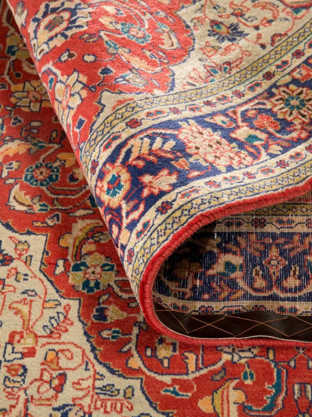 Sarough|Kibek Online