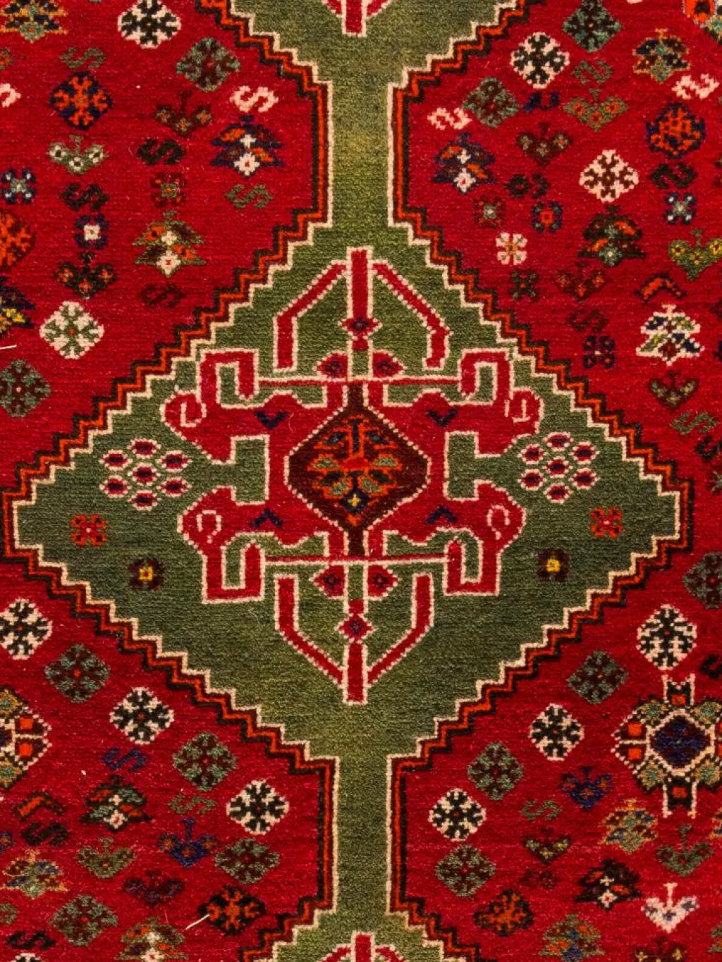 Shiraz|Kibek Discount