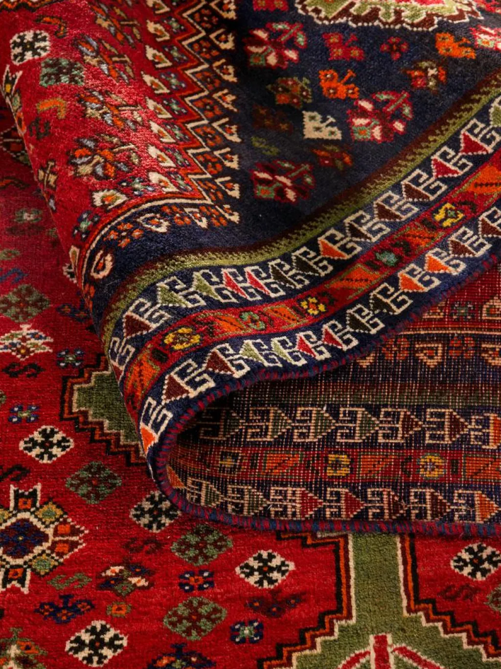 Shiraz|Kibek Discount