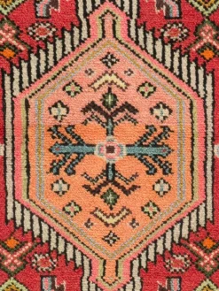 Tadjabad Hamadan|Kibek Outlet