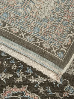 Valdiva|Kibek Online